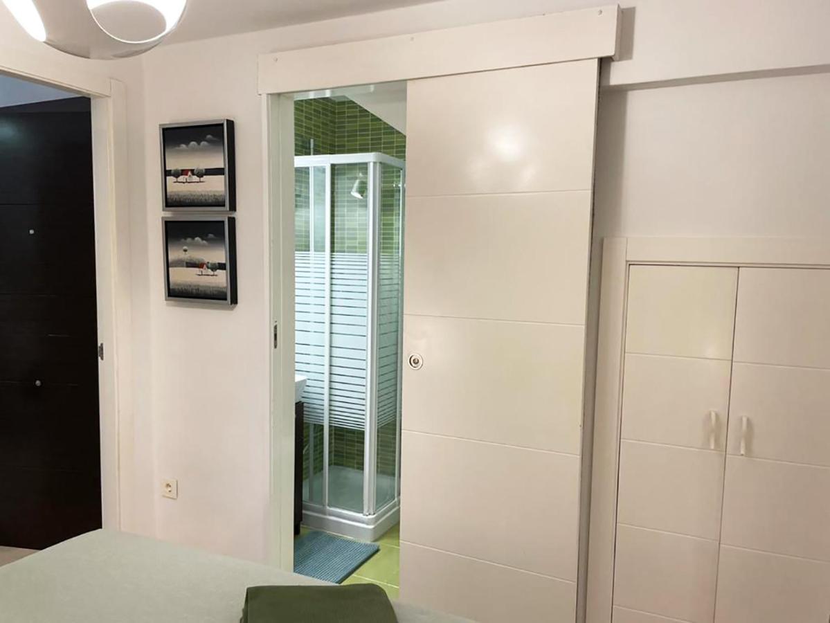Moss Home ซานติอาโก เด กอมโปสเตลา ภายนอก รูปภาพ